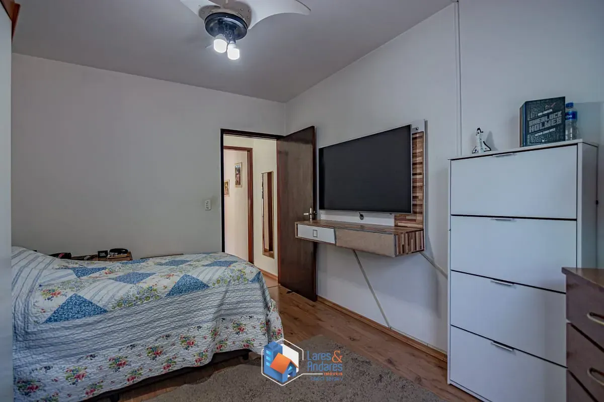 Imagem Sobrado para venda em Parque São Domingos com 3 quartos, 148m²