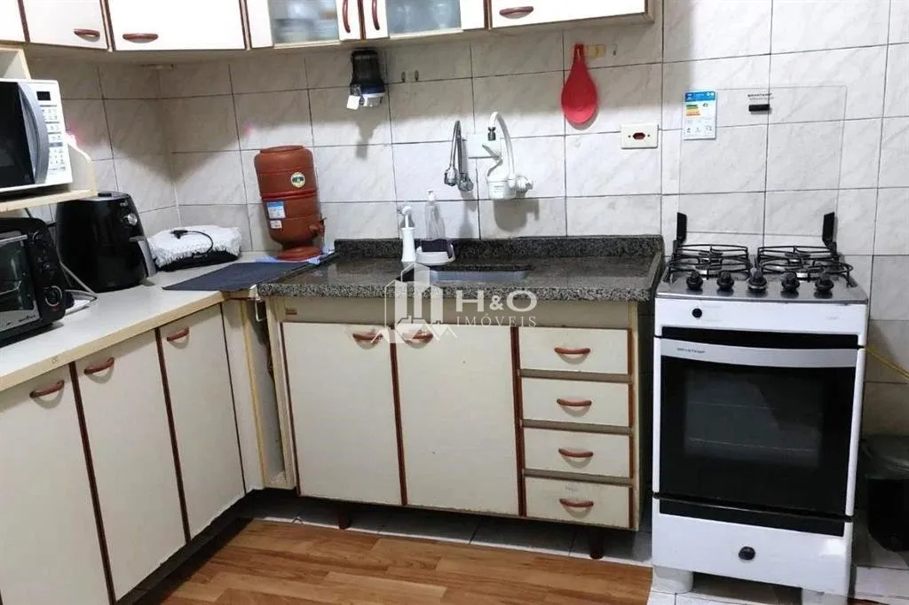 Imagem Oportunidade no Tatuapé: Casa Térrea com Suíte e Vaga Coberta - Localização Privilegiada
