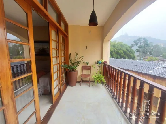 Imagem Apartamento à venda, 82 m² por R$ 475.000,00 - Várzea - Teresópolis/RJ
