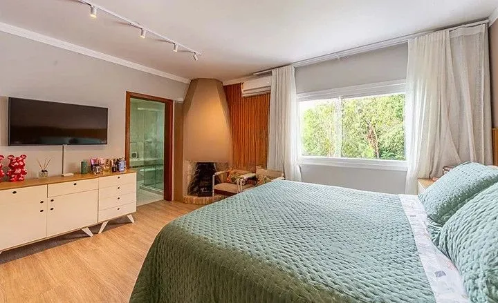 Imagem Casa de Condomínio em Hípica