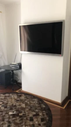 Imagem Casa em Aldeia da Serra - 687m²