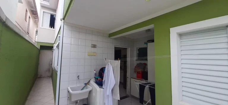 Imagem EXCELENTE SOBRADO NA VILA SÔNIA - 3 SUITES, SALA AMPLA, COZINHA GRANDE E DEPENDÊNCIAS DE EMPREGADA.