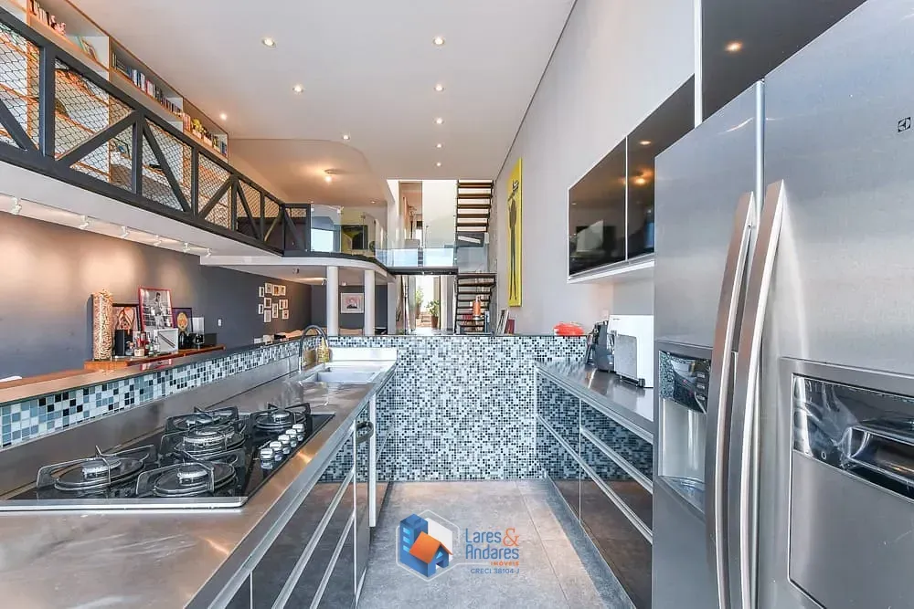 Imagem Casa para venda em Aclimação com 3 quartos, sendo 3 suítes, 400m²