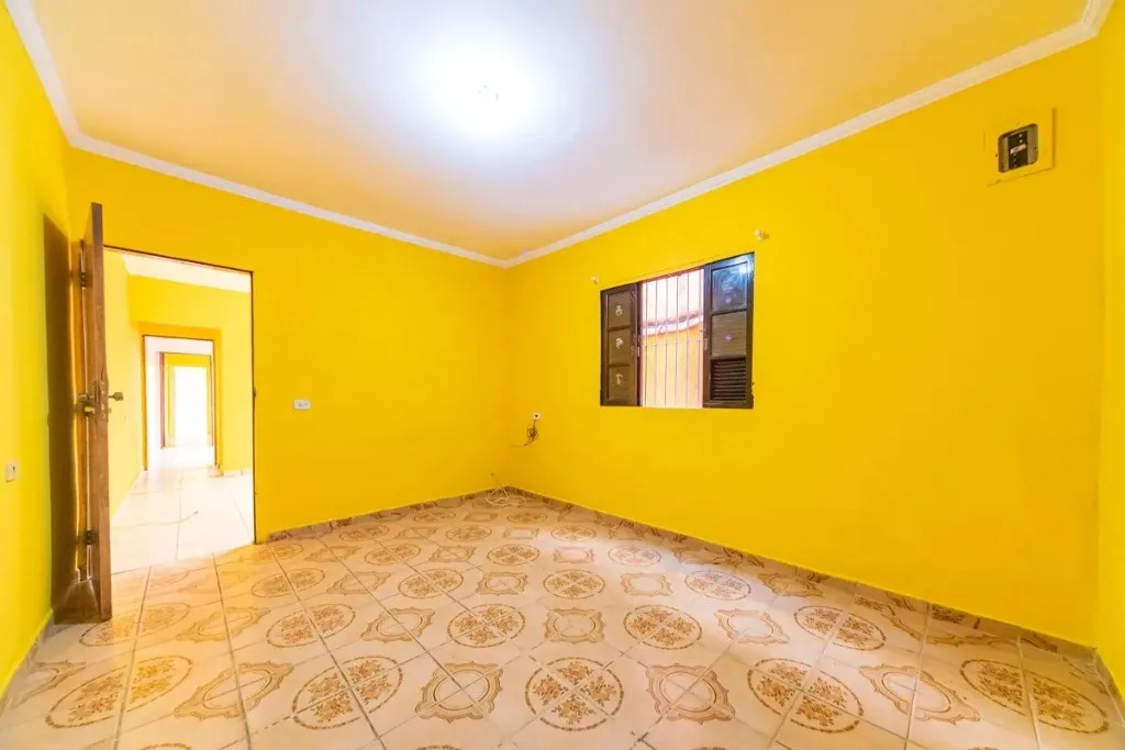 Imagem Casa para locação em Santo André-SP, Jardim Las Vegas: 3 quartos, 1 banheiro, 120m²!