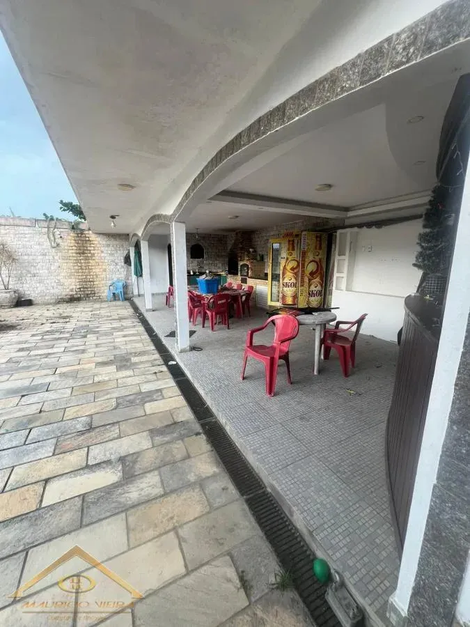 Imagem Casa em Condomínio para Venda em São Pedro da Aldeia / RJ no bairro Campo Redondo