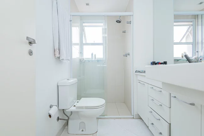 Imagem Apartamento de 3 suítes a venda em Moema