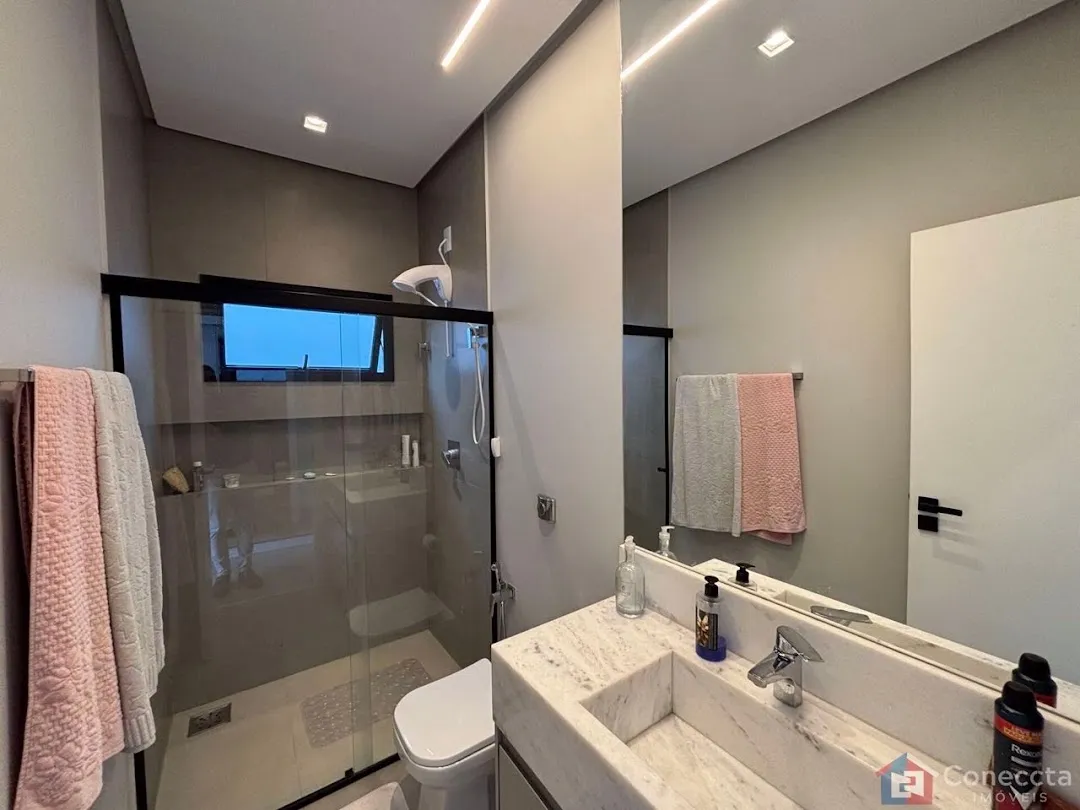 Imagem Casa Residencial à venda, Caiçaras, Patos de Minas - CA0193.