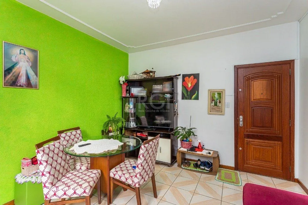 Imagem Apartamento de 2 dormitórios no Menino Deus