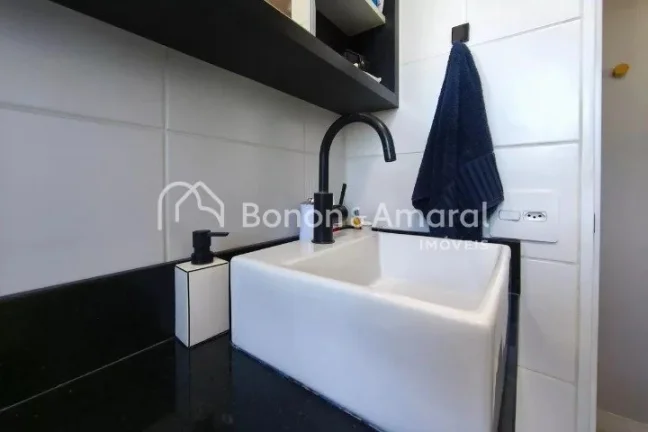 Imagem No bairro Vila Satúrnia, este apartamento de 57m² se destaca pela praticidade e pelo bom aproveita...