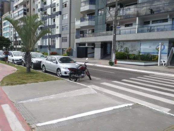 Imagem Apartamento Para Alugar Temporada De Frente Para O Mar Linda Vista da Praia Edifício Omar Prata Avenida Beira Mar Praia do Morro Guarapari Localizado