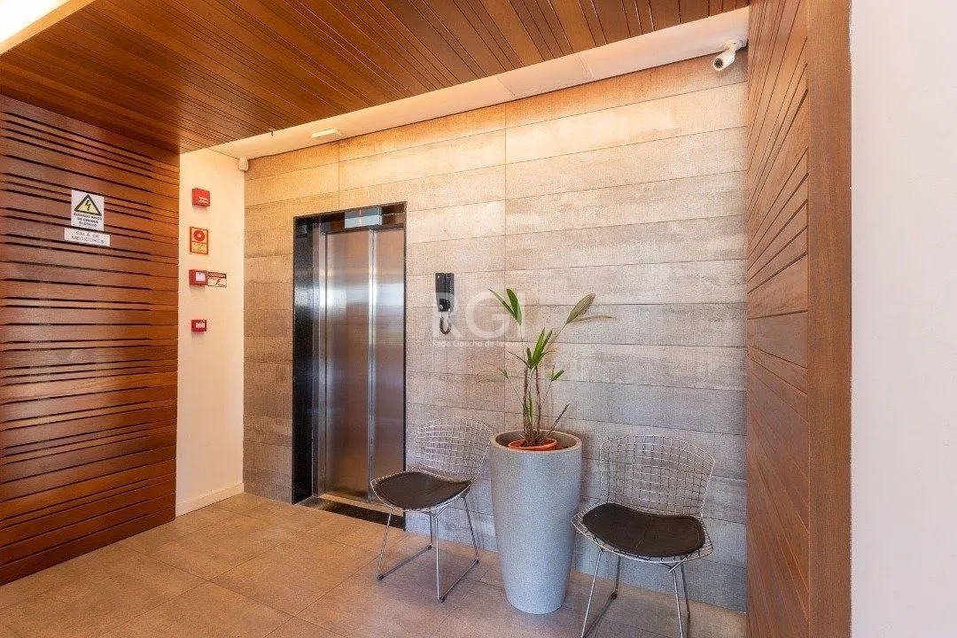 Imagem Apartamento para Venda - 49.58m², 2 dormitórios, 1 vaga - Rio Branco