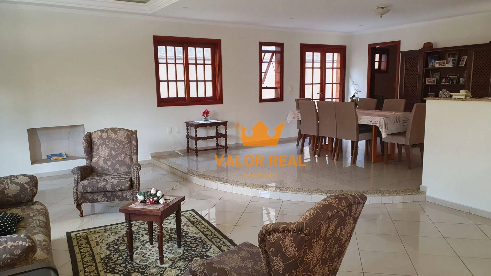 Imagem Casa Venda ou Locação Jd Samambaia com 3 Suítes, AT de 640 m² Quitada.