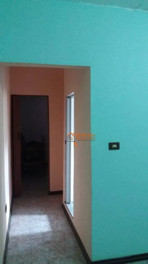 Imagem Casa com 3 dormitórios à venda, 200 m² por R$ 360.000,00 - Jardim Novo Portugal - Guarulhos/SP