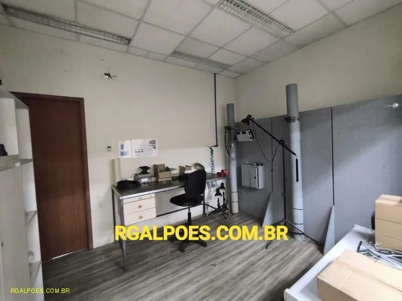 Imagem Galpão para Venda em RIO DE JANEIRO, Rocha, 2 banheiros