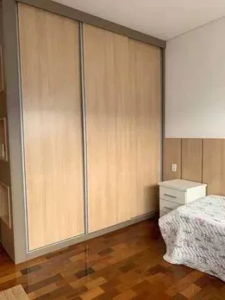 Imagem Casa de condomínio à venda- Mont Blanc