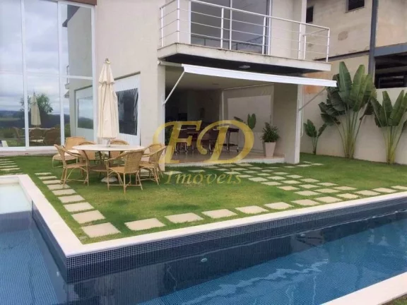 Imagem Casa em Condomínio de Alto Padrão