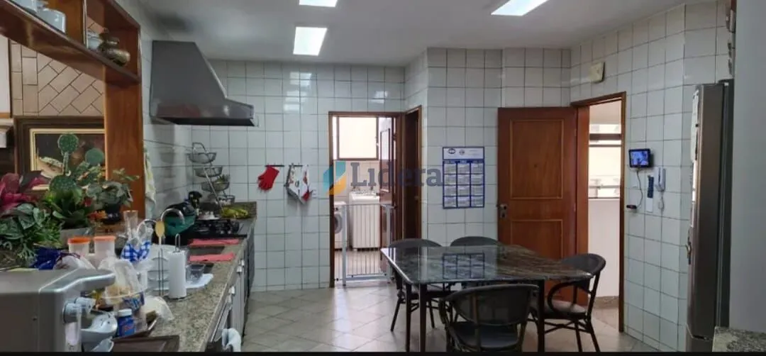 Imagem Apto á venda - 4 quartos - 2 Suíte - 313 m² - Setor Bueno, Goiânia/GO