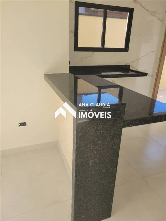 Imagem Vende-se casa lado praia na cidade de itanhaem