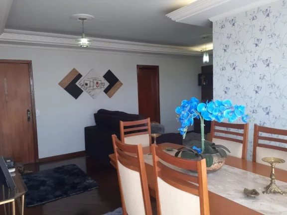 Imagem Excelente apartamento de 123 m2 de área útil ,na melhor localização da Vila Monteiro.Em condomí...