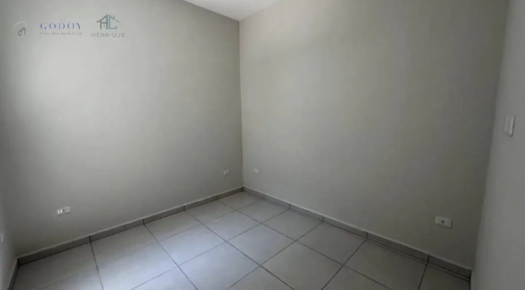 Imagem Casa à venda no Bairro Terra dos Ipês 2 - 2 dormitórios (1 suíte) - 77 m²