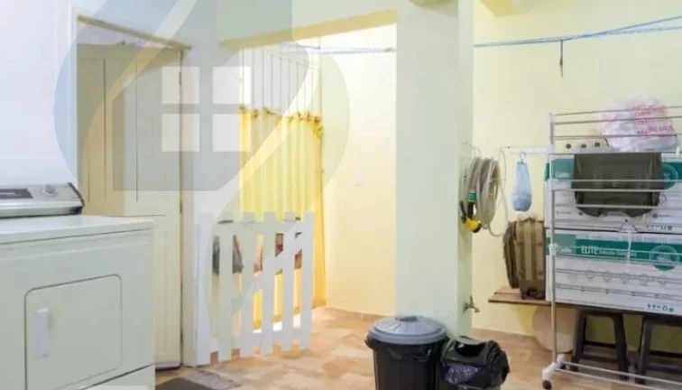 Imagem Casa de 2 dormitórios, 2 banheiros, 2 vagas, com 170m² em Rudge Ramos, São Bernardo do Campo