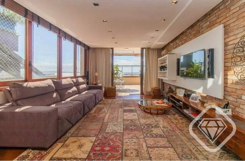 Imagem Apartamento Exclusivo com Terraço e Vista para o Pôr do Sol

Brilhante Imóveis apresenta um apart...