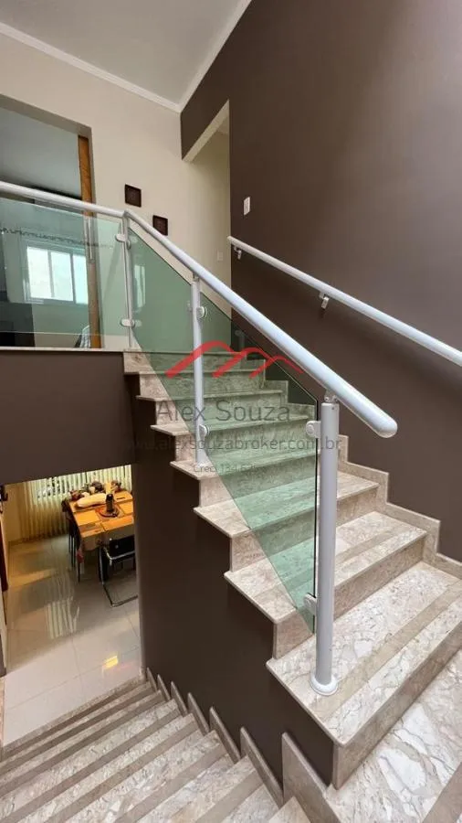 Imagem Sobrado em Condomínio para Venda em Sumaré, Residencial Real Parque Sumaré, 4 dormitórios, 1 suíte, 3 banheiros, 4 vagas