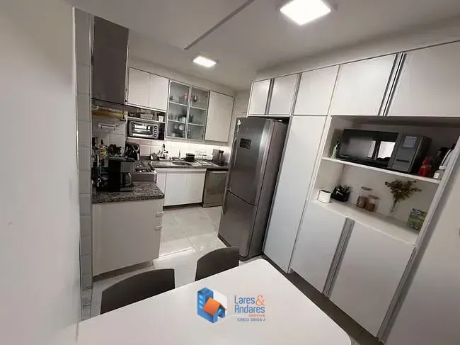 Imagem Apartamento para venda em Moema com 3 quartos, sendo 1 suíte, 104m²