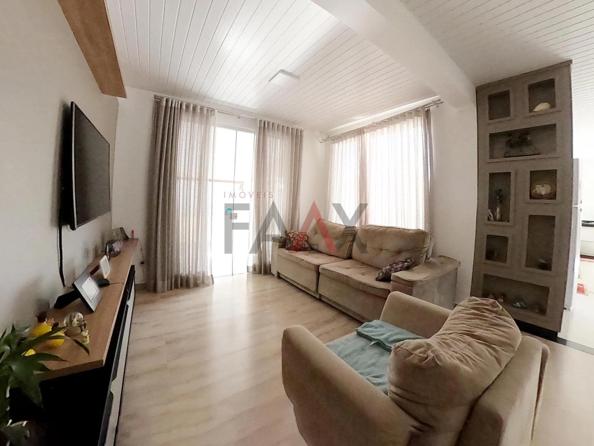 Foto do imóvel Casa com 3 dormitórios à venda, SANTANA, GUARAPUAVA - PR