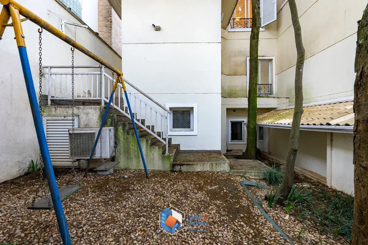 Imagem Casa no condomínio Condominio Le Vert para venda com 4 quartos, sendo 4 suítes, 353m²