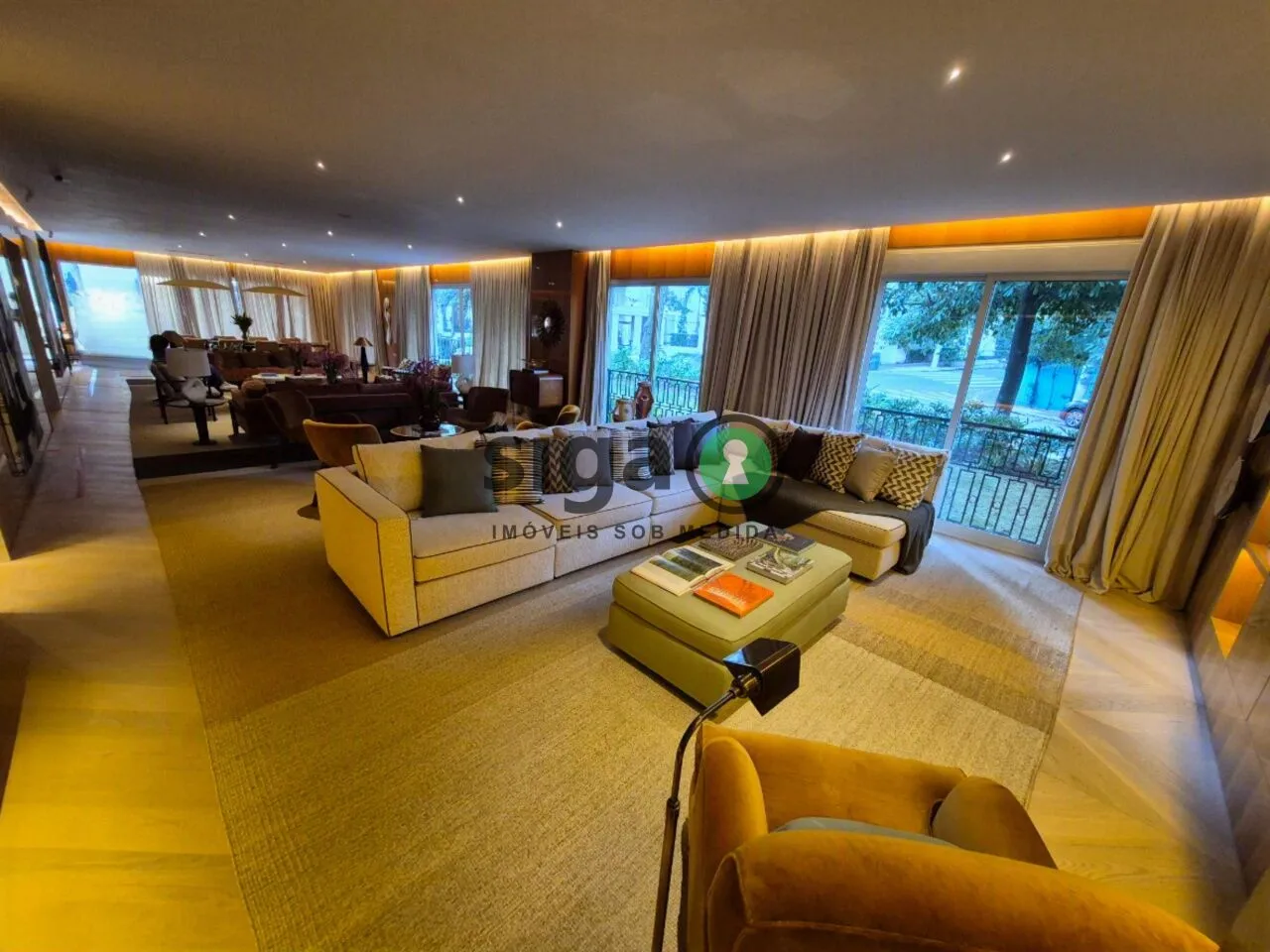 Imagem Apartamento a venda em Moema, com 5 quartos