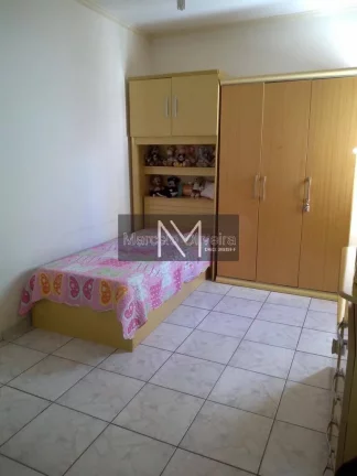Imagem Casa sobrado para venda 190M² - 3 Quartos - 1 Suíte - Bairro Jardim América