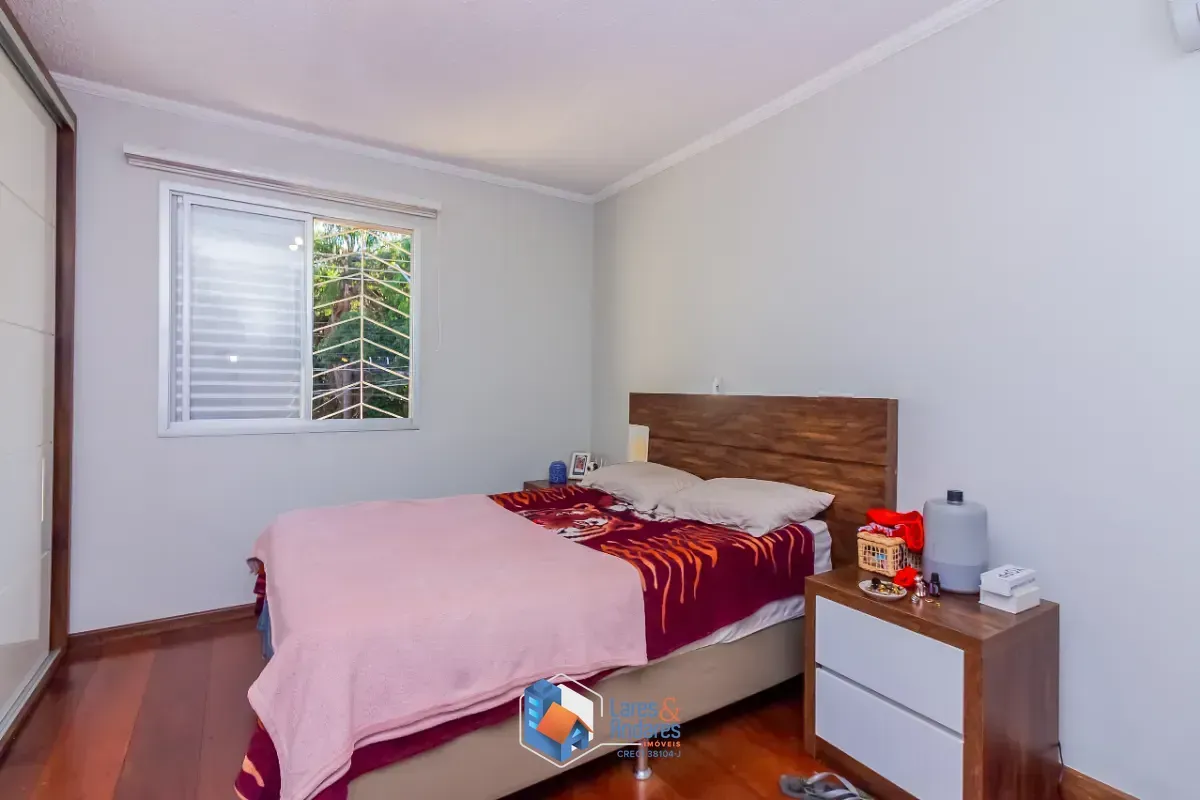 Imagem Sobrado para venda em Conjunto Residencial Vista Verde com 2 quartos, 78m²