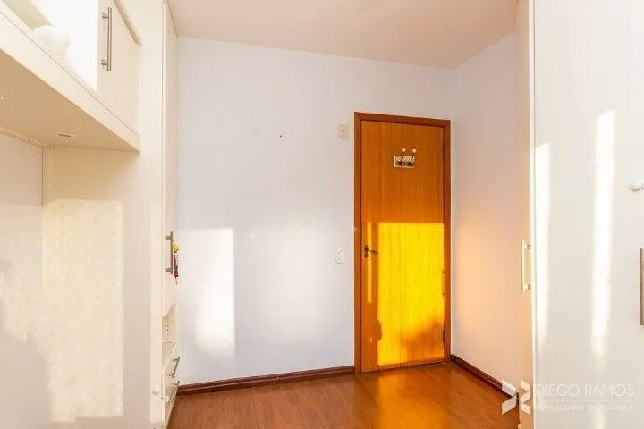 Imagem Cobertura com 2 quartos e 128m² à venda em Mont Serrat, Porto Alegre.