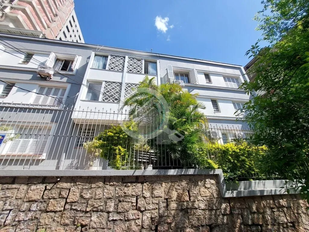 Chegou a hora de encontrar o apartamento dos sonhos no bairro Mont Serrat em Porto Alegre-RS! Este l...