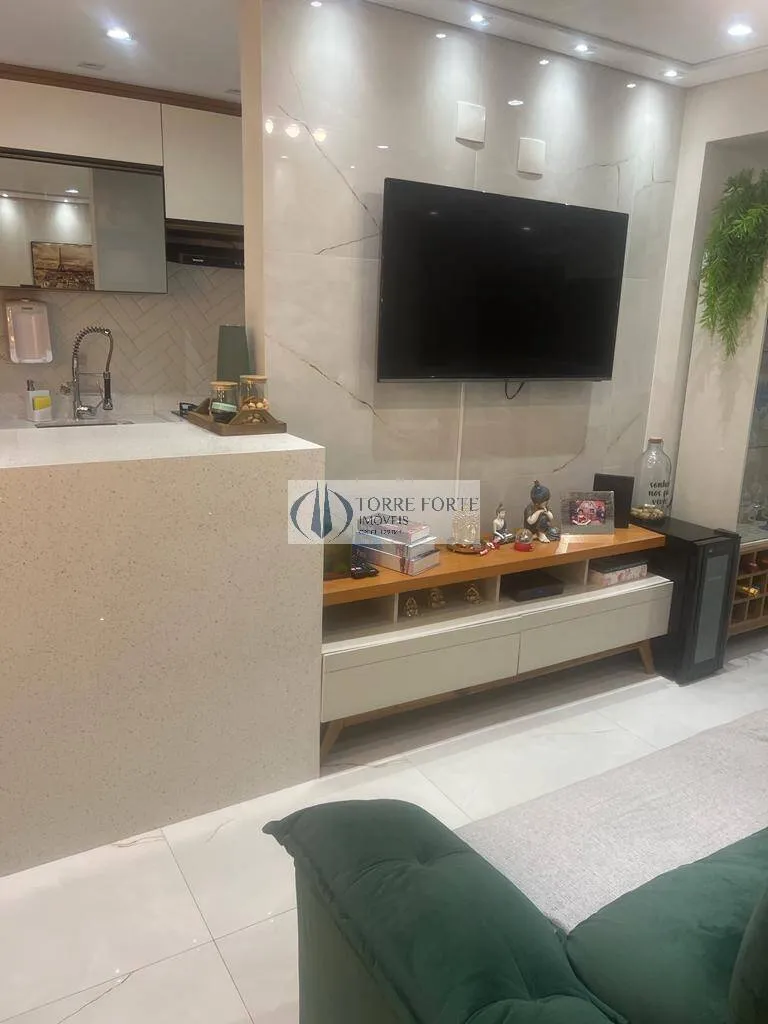 Imagem Lindo Apartamento com 3 dormitorios 1 suite 2 vagas na Penha .