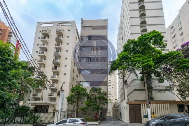 Imagem Apartamento à Venda em Indianópolis, São Paulo-SP: 2 Quartos, 2 Salas, 2 Banheiros, 1 Vaga de Garagem, 73m² de Área. Venha Conferir!