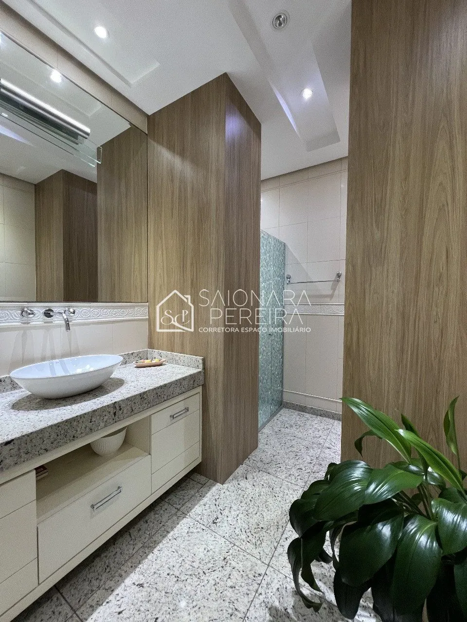 Imagem Casa Espetacular na Beira-Mar - Ponta de Baixo, São José/SC