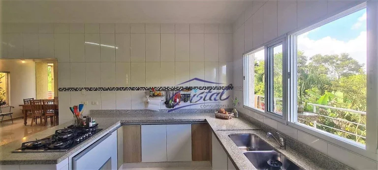 Imagem Chácara com 5 dormitórios à venda, 445 m² por R$ 1.950.000,00 - Cotia - Cotia/SP