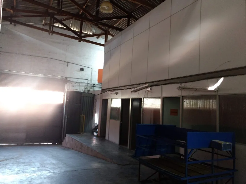 Imagem Locação de Galpão Industrial de 1.000m² em São Caetano do Sul - São José: Oportunidade Imperdível!