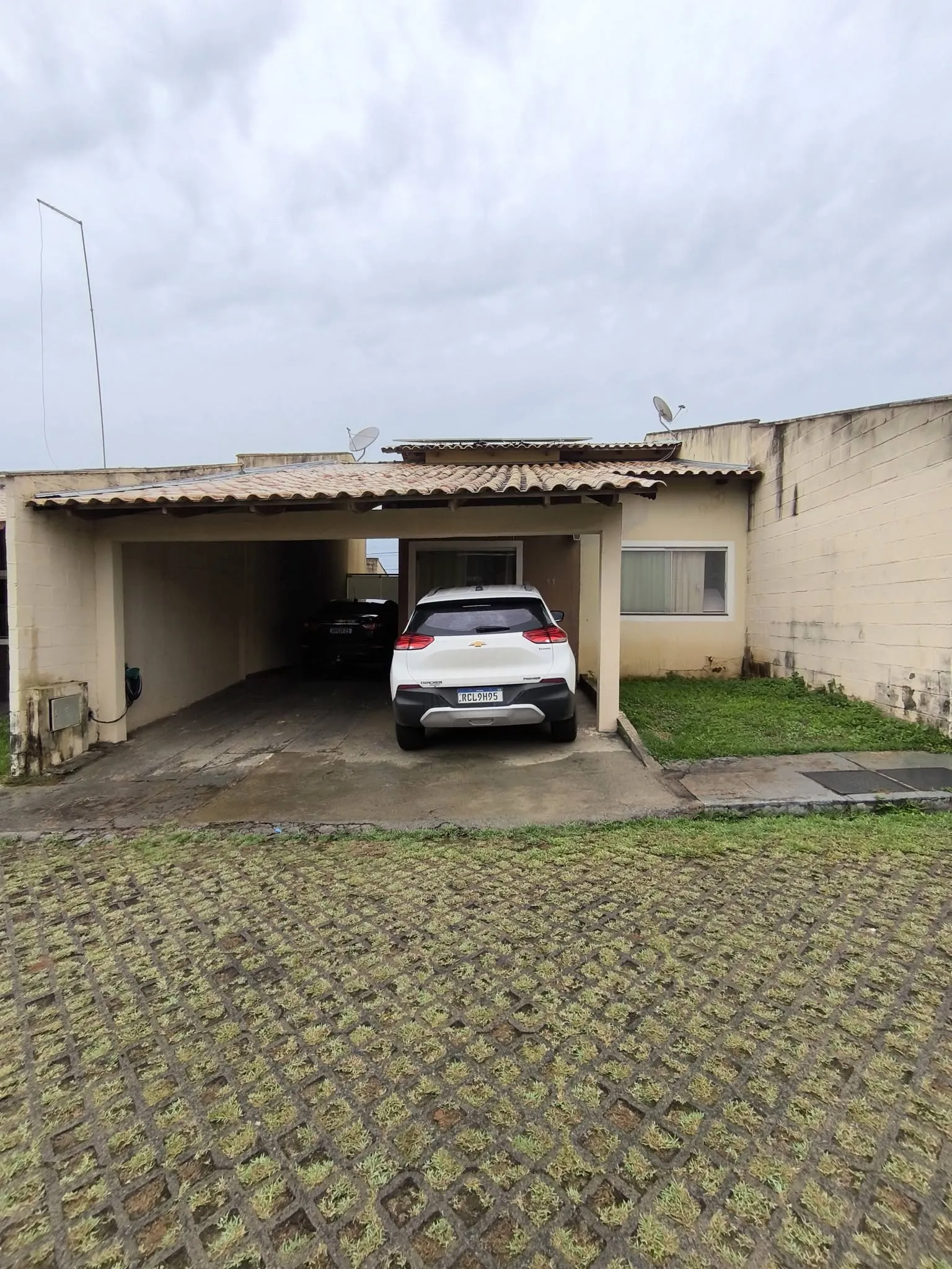 Foto do imóvel Casa 3/4 C Suite No Condominio Flores Do Campo 2 em Rua 4 - Sitios Santa Luzia, Aparecida De Goiania - GO