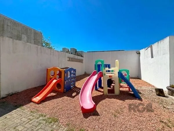 Imagem Casa em condomínio 3 Dormitórios , 1 suíte, 2 vagas