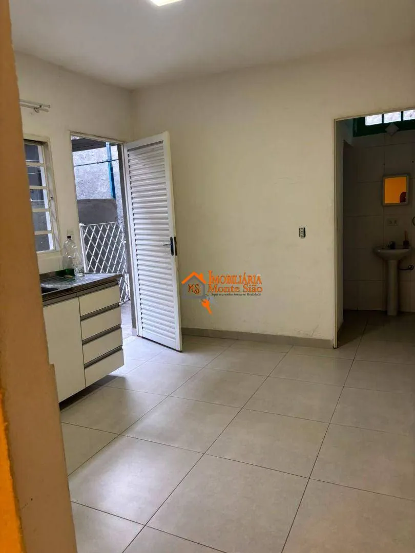 Imagem Casa com 1 dormitório para alugar, 30 m² por R$ 1.350,00/mês - Cidade Brasil - Guarulhos/SP