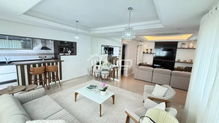 Imagem Casa Térrea Suíte + 2 Dormitórios Com Piscina e Salão de Festas - Fraron