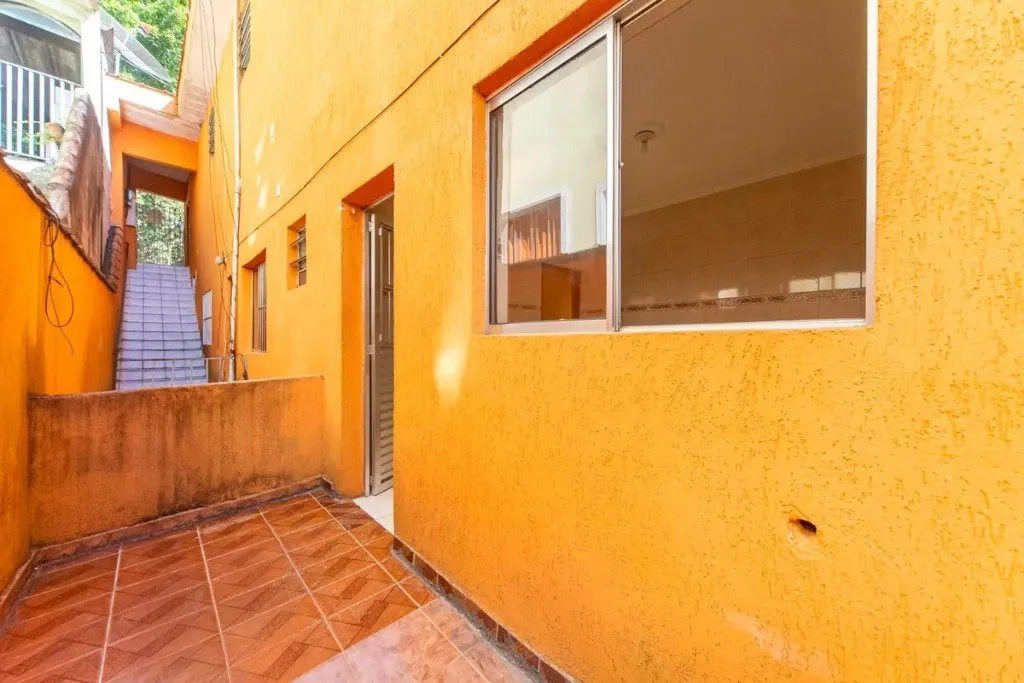 Imagem Casa para locação em Santo André-SP, Jardim Las Vegas: 3 quartos, 1 banheiro, 120m²!