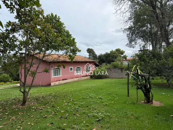 Imagem Casa com 3 dormitórios , 200 m² por R$ 590.000 - A Definir - Igarapé/MG
