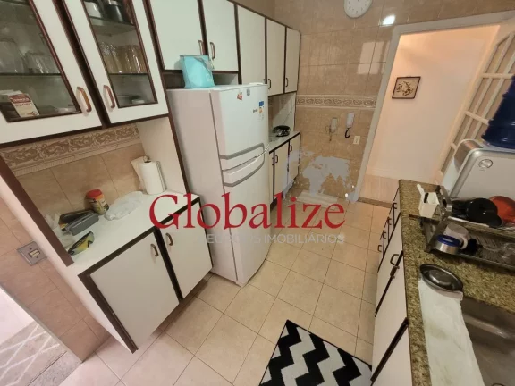 Imagem APARTAMENTO 02 QUARTOS + DEPENDÊNCIA DE EMPREGADA R$680.000,00, PRÓXIMO DA PRAIA, VILA RICA, APARTAMENTO ENORME E COM SACADA E LOCAL PRIVILEGIADO