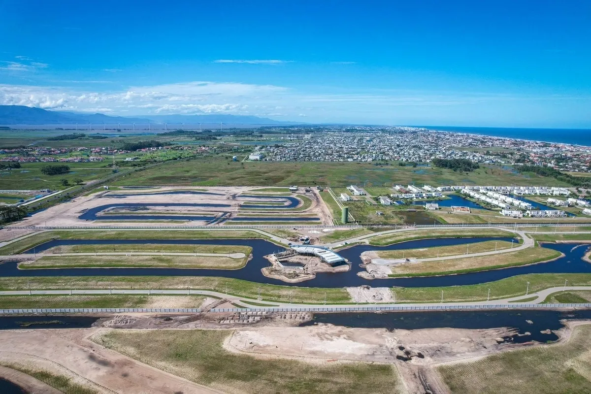 Imagem Lote no Condomínio Zen Beira Lago COM 301M2
