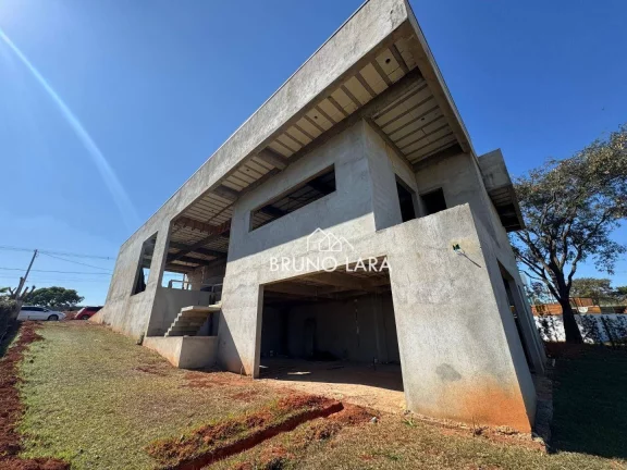 Imagem Casa à venda no Condomínio Gran Royalle