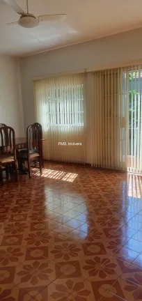 Imagem Casa à venda em Perdizes, São Paulo - SP, com 2 quartos, 1 sala, 2 banheiros, 4 vagas e 186m²!